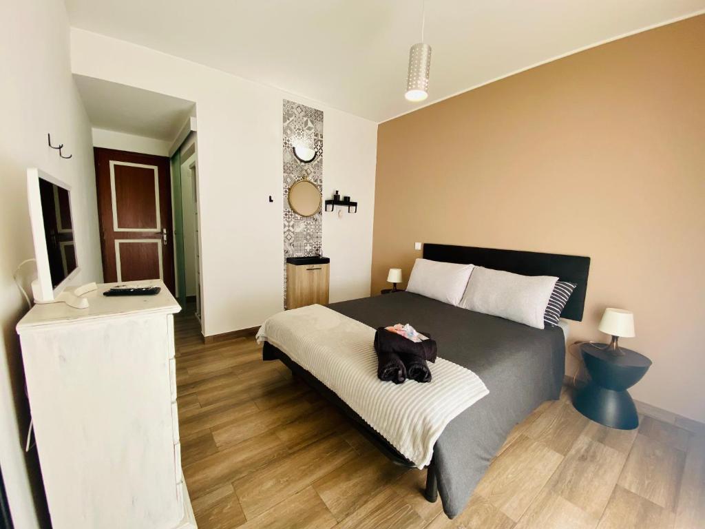 Stay on Top Old Town room 5